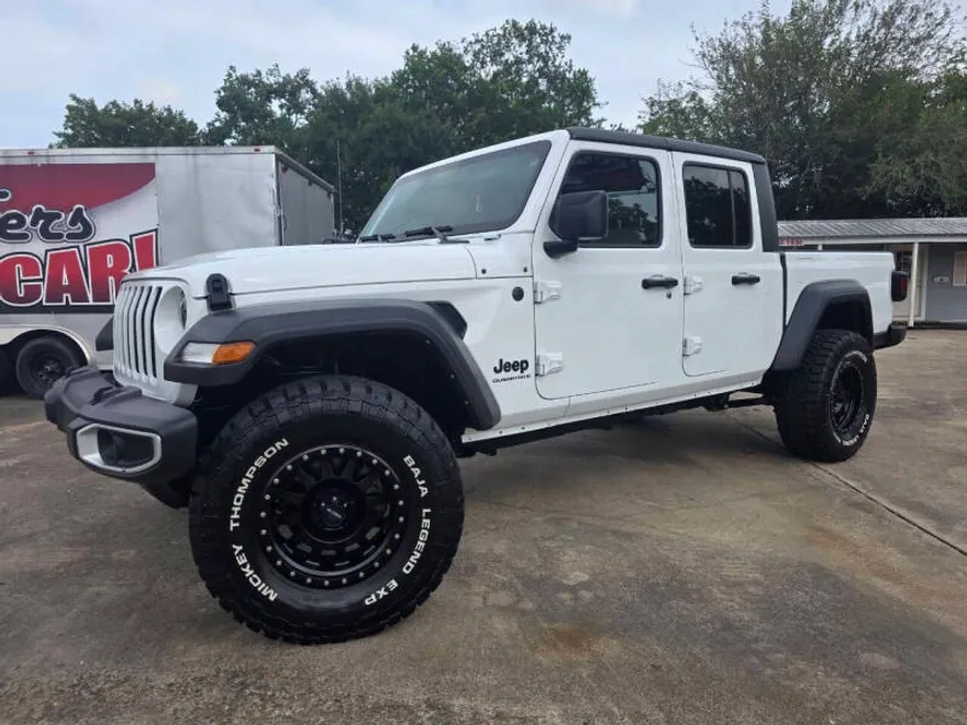 2023 Jeep Gladiator Sport photo 1