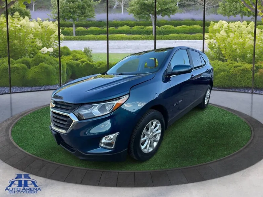 2021 Chevrolet Equinox LT photo 1
