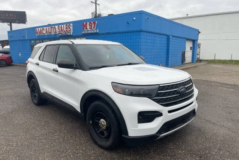 2020 Ford Explorer photo 1