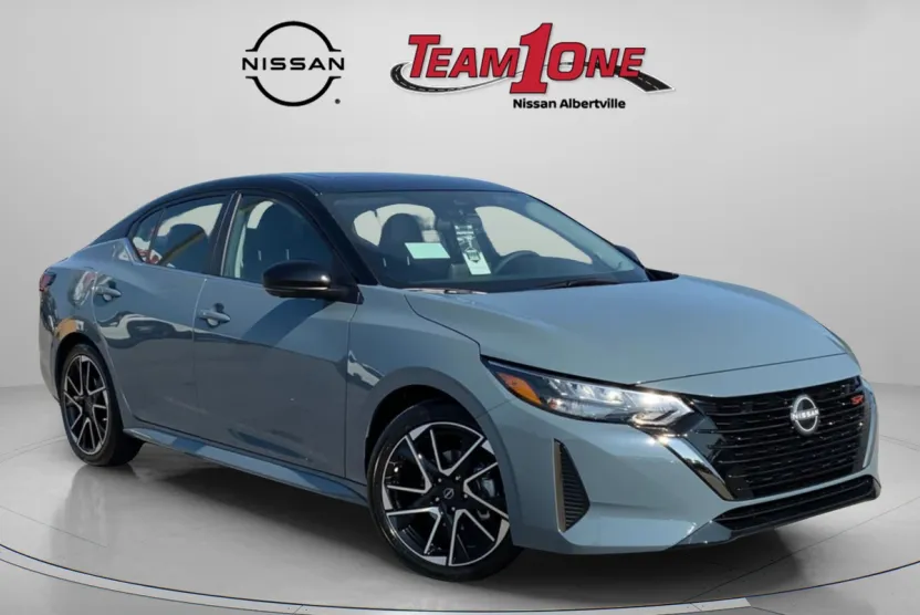 2025 Nissan Sentra SR photo 1