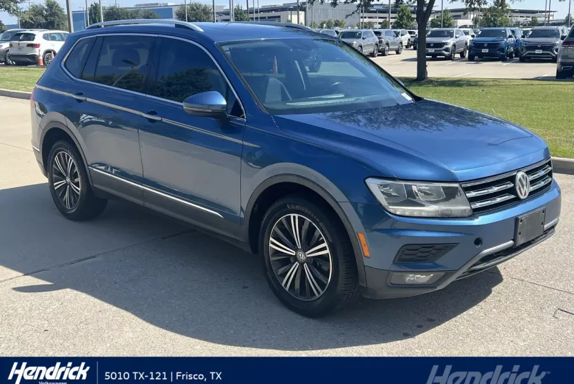 2018 Volkswagen Tiguan SEL photo 1