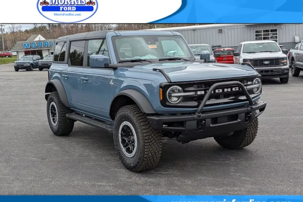 2024 Ford Bronco Outer Banks photo 1