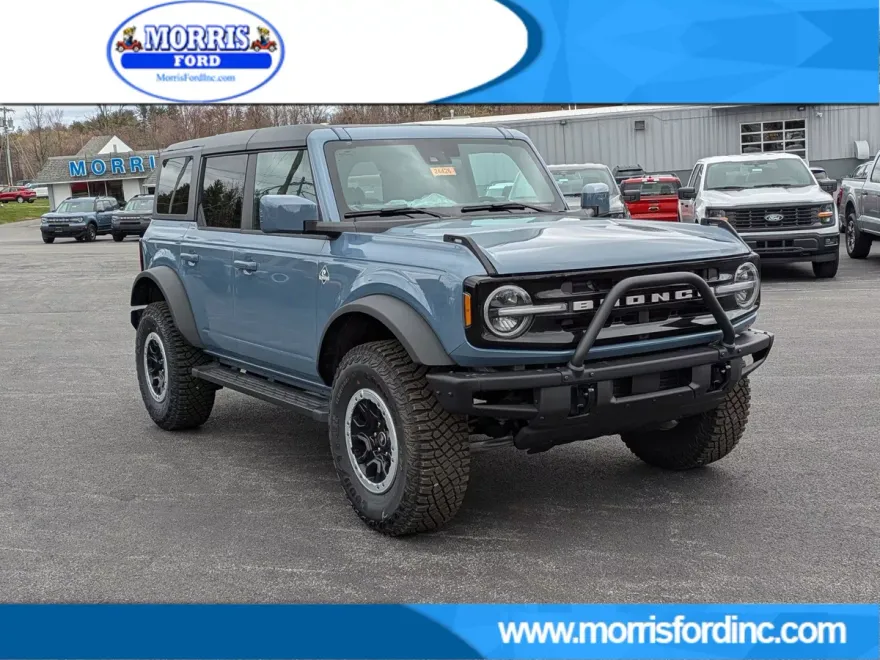 2024 Ford Bronco Outer Banks photo 1