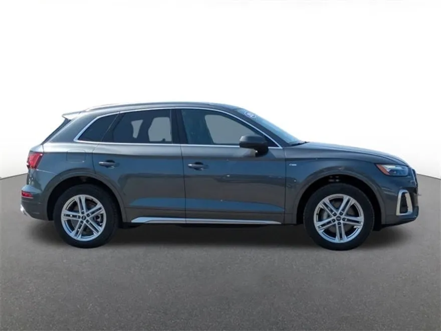2024 Audi Q5 55 Premium S line photo 1