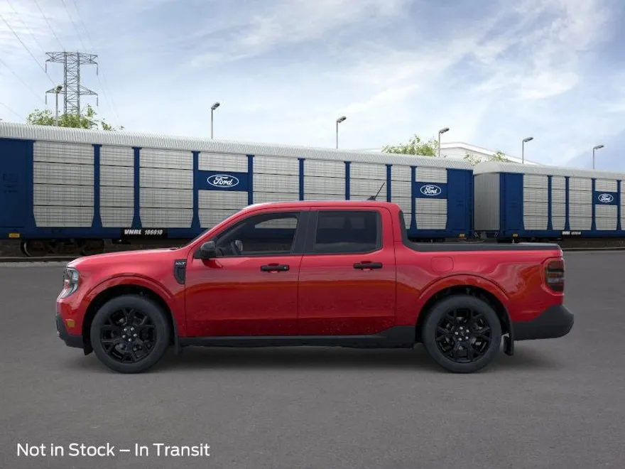 2025 Ford Maverick XLT photo 1