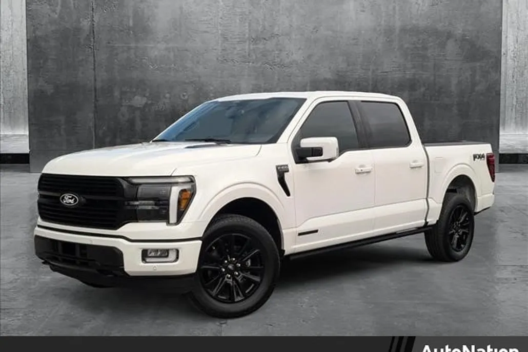 2025 Ford F-150 Platinum photo 1