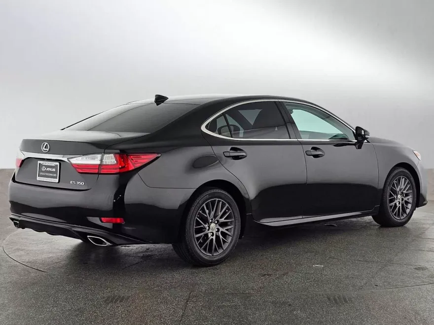 2018 Lexus ES 350 photo 1