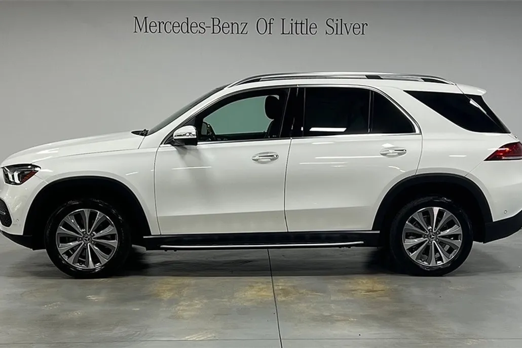 2023 Mercedes Benz GLE 350 4MATIC photo 1