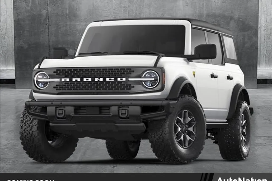 2025 Ford Bronco Outer Banks photo 1
