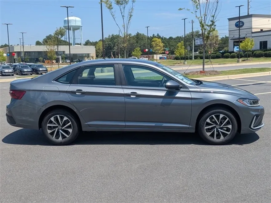 2025 Volkswagen Jetta 1.5T S photo 1