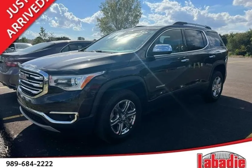 2017 Gmc Acadia SLE photo 1