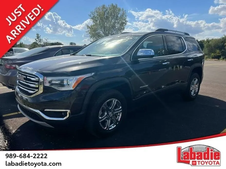 2017 Gmc Acadia SLE photo 1