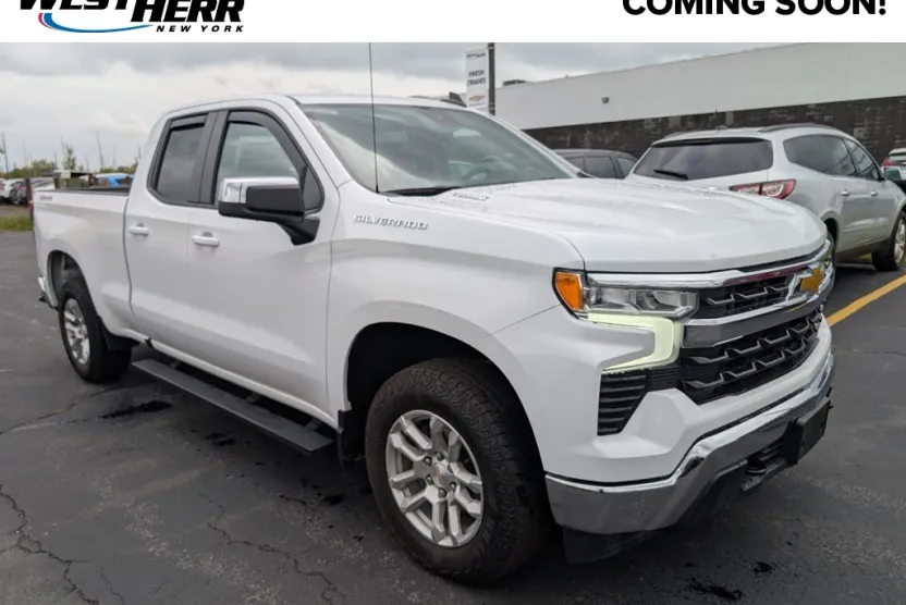 2024 Chevrolet Silverado 1500 LT photo 1