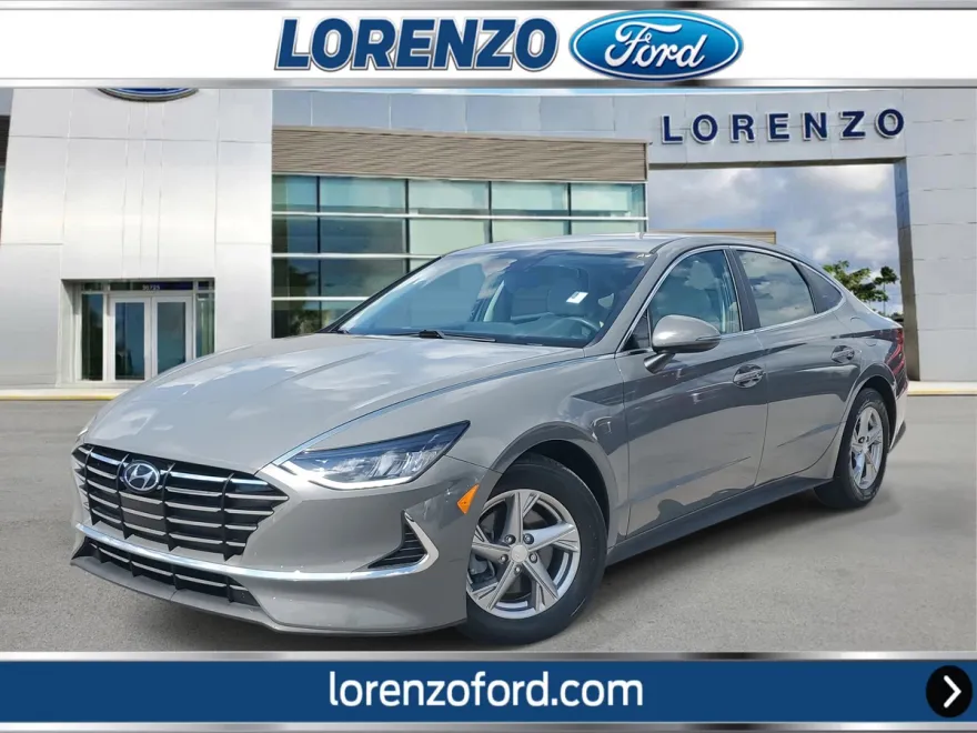 2023 Hyundai Sonata SE photo 1