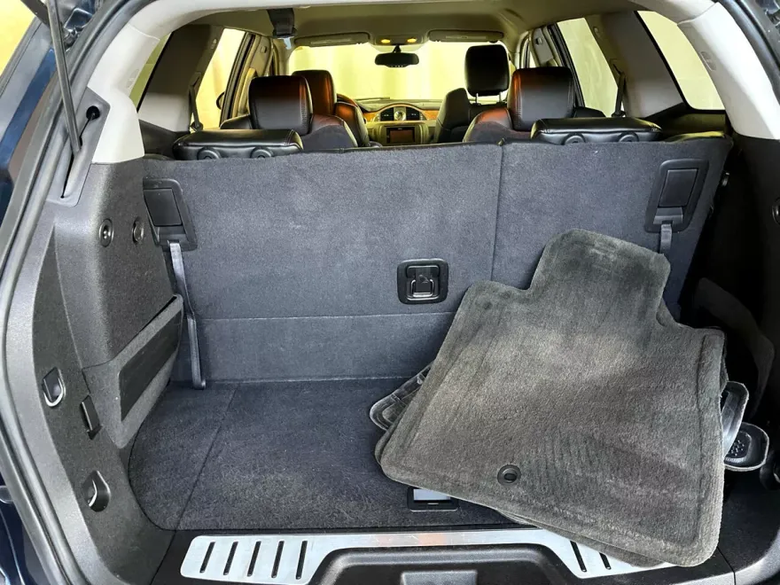 2009 Buick Enclave CXL photo 19