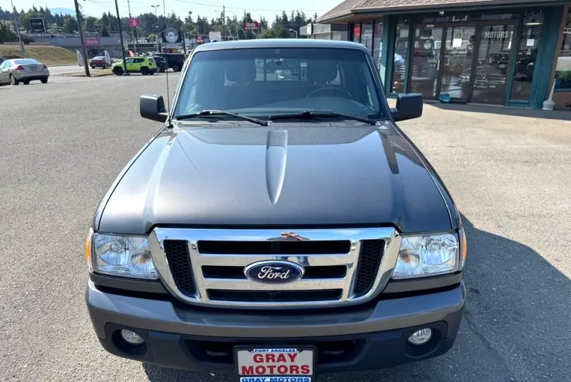 2010 Ford Ranger XLT photo 1