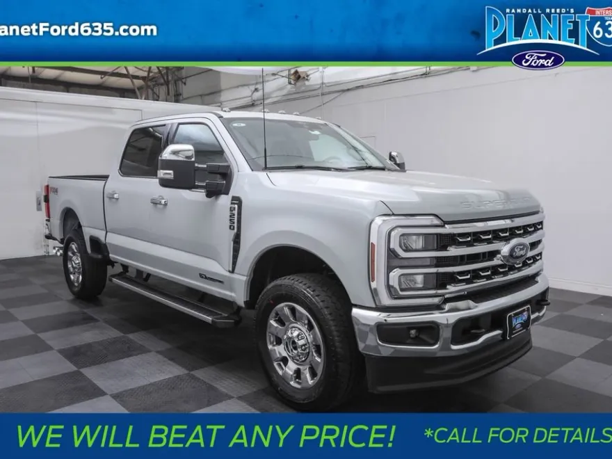 2025 Ford F-250 Lariat photo 1