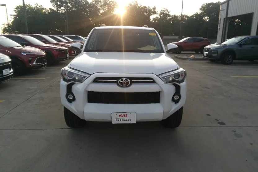 2024 Toyota 4Runner SR5 photo 1