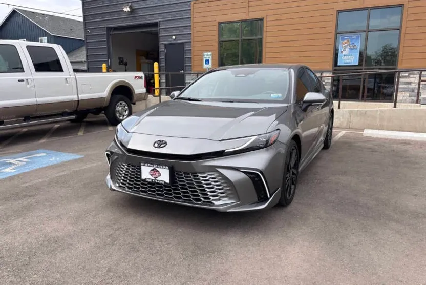 2025 Toyota Camry XSE photo 1