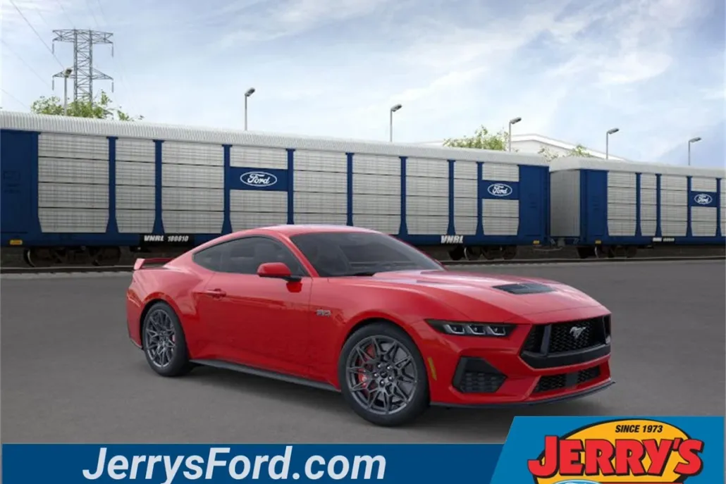 2025 Ford Mustang GT photo 1