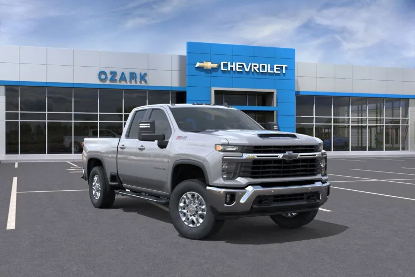 2026 Chevrolet Silverado 2500HD LT photo 1
