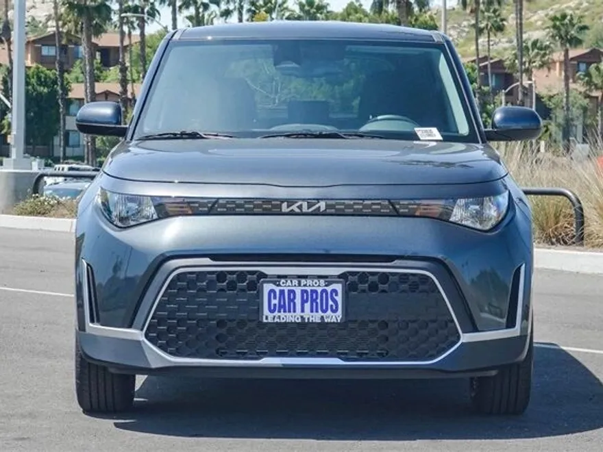 2025 Kia Soul S photo 1