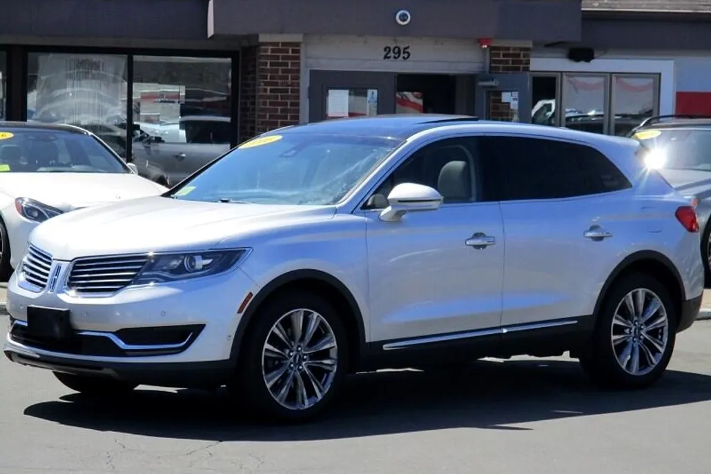 2016 Lincoln MKX Reserve photo 1