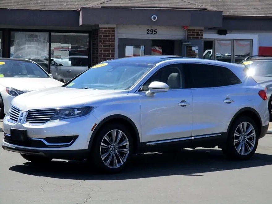 2016 Lincoln MKX Reserve photo 1