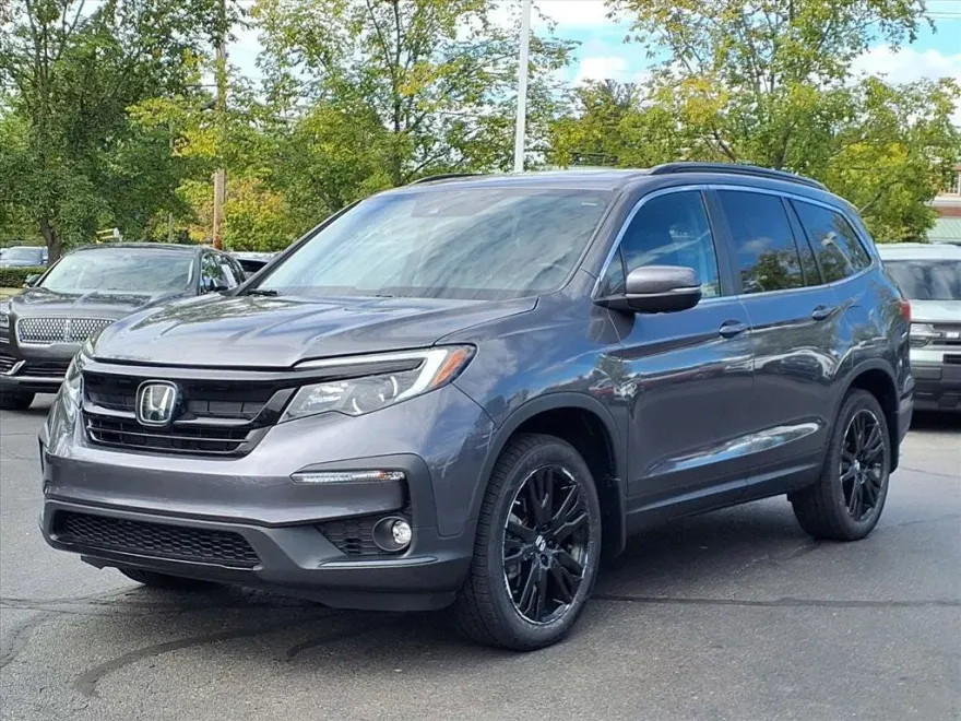 2022 Honda Pilot Special Edition photo 1