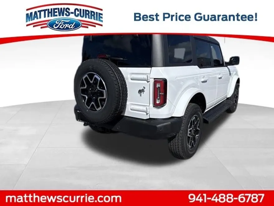 2025 Ford Bronco Outer Banks photo 1