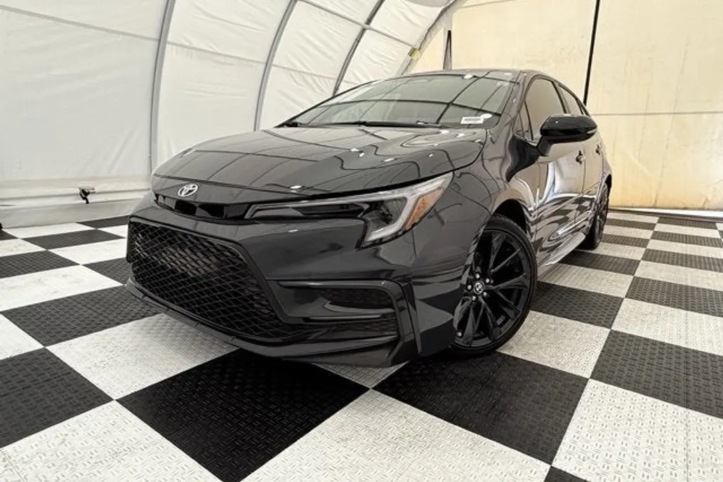 2024 Toyota Corolla XSE photo 1
