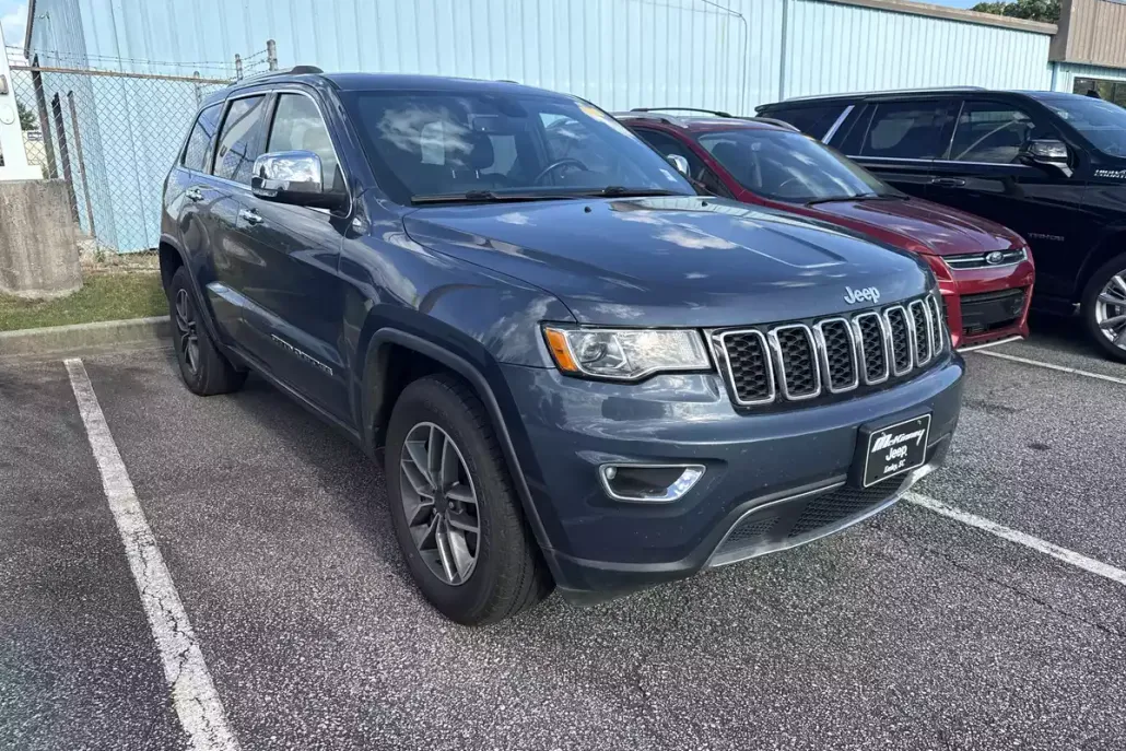 2020 Jeep Grand Cherokee Limited photo 1
