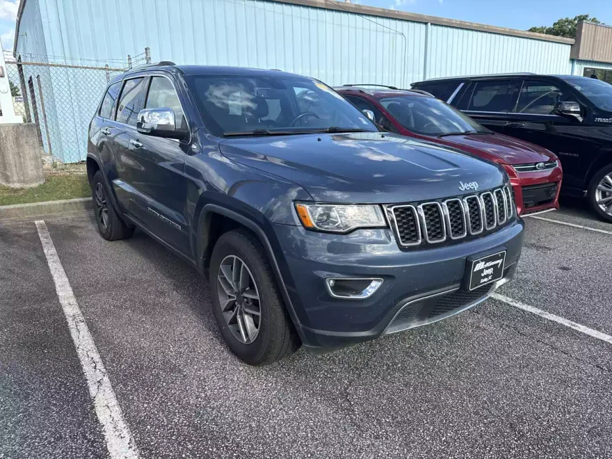 2020 Jeep Grand Cherokee Limited photo 1
