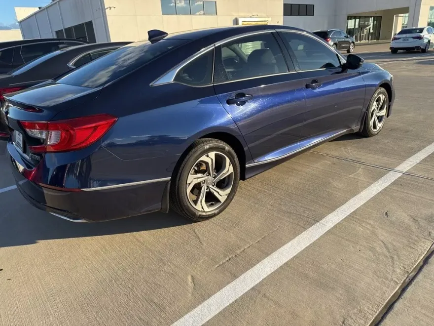 2018 Honda Accord EX-L photo 1