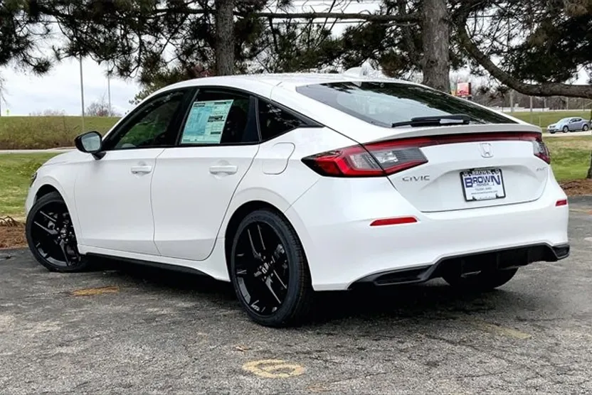 2025 Honda Civic Hatchback Sport photo 1