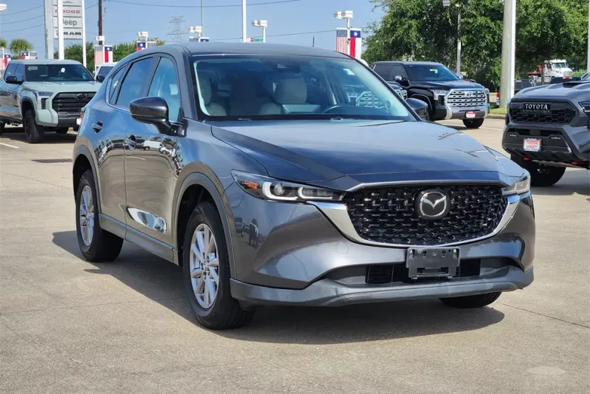 2022 Mazda CX-5 2.5 Select photo 1
