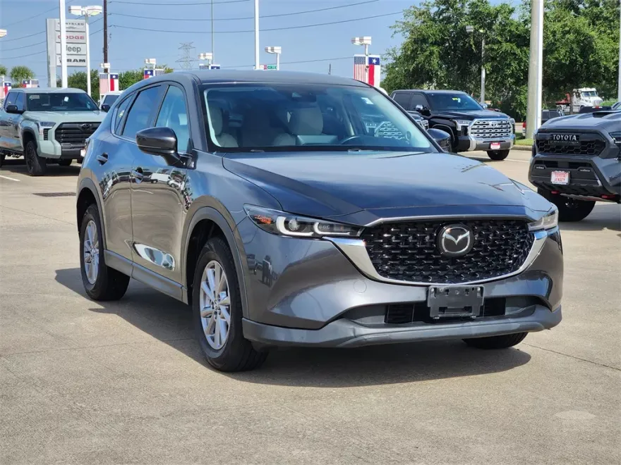 2022 Mazda CX-5 2.5 Select photo 1