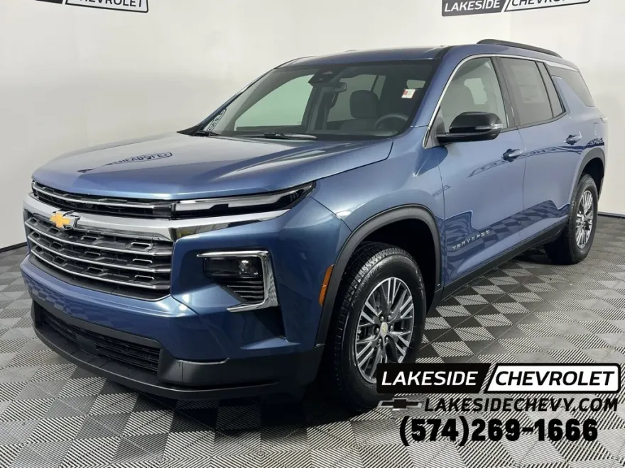 2025 Chevrolet Traverse photo 1