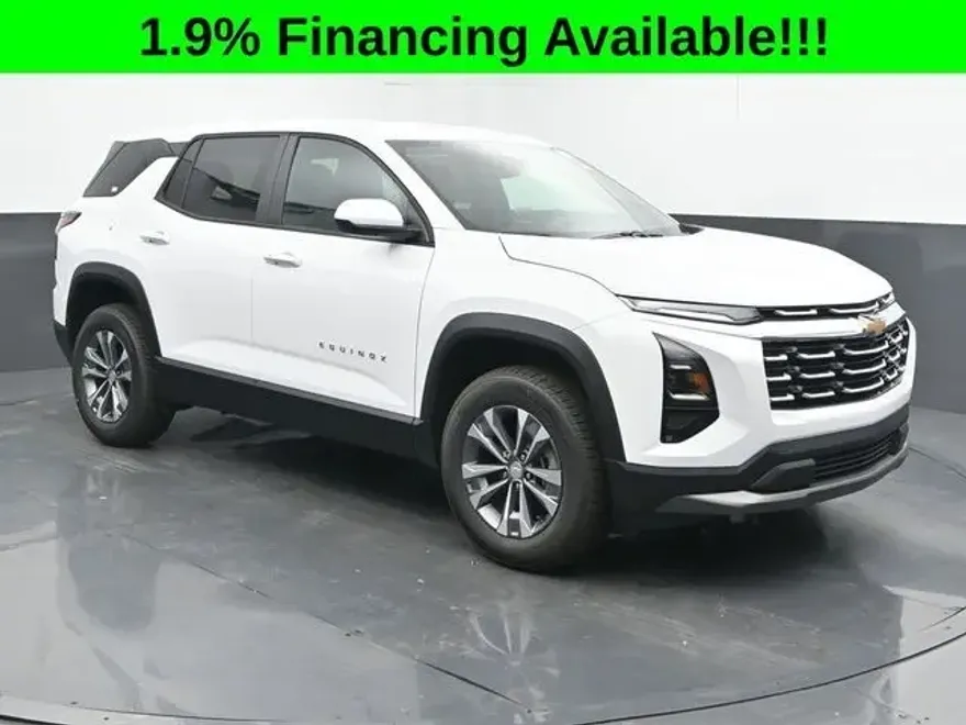 2026 Chevrolet Equinox LT photo 1