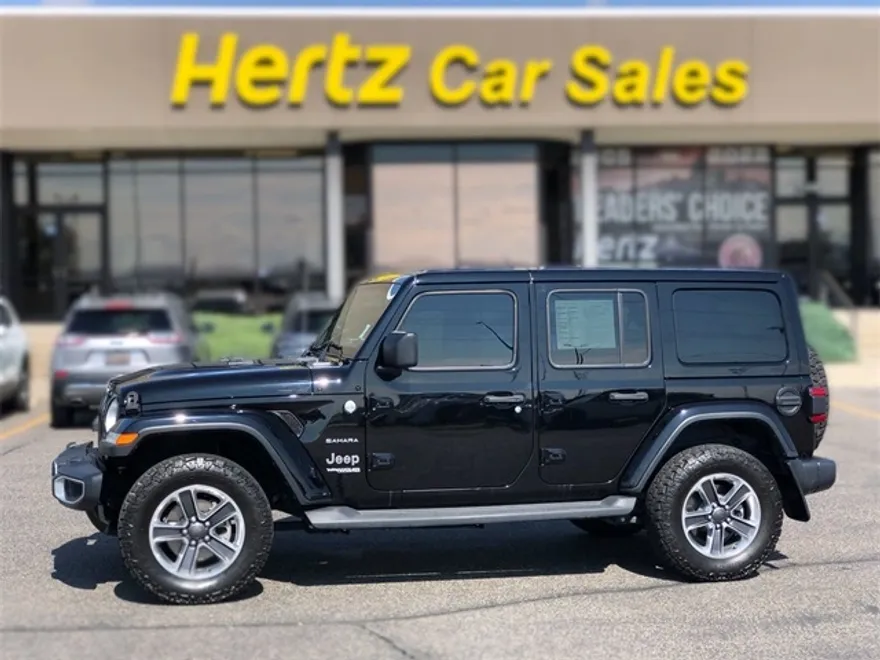 2020 Jeep Wrangler Unlimited Sahara photo 1