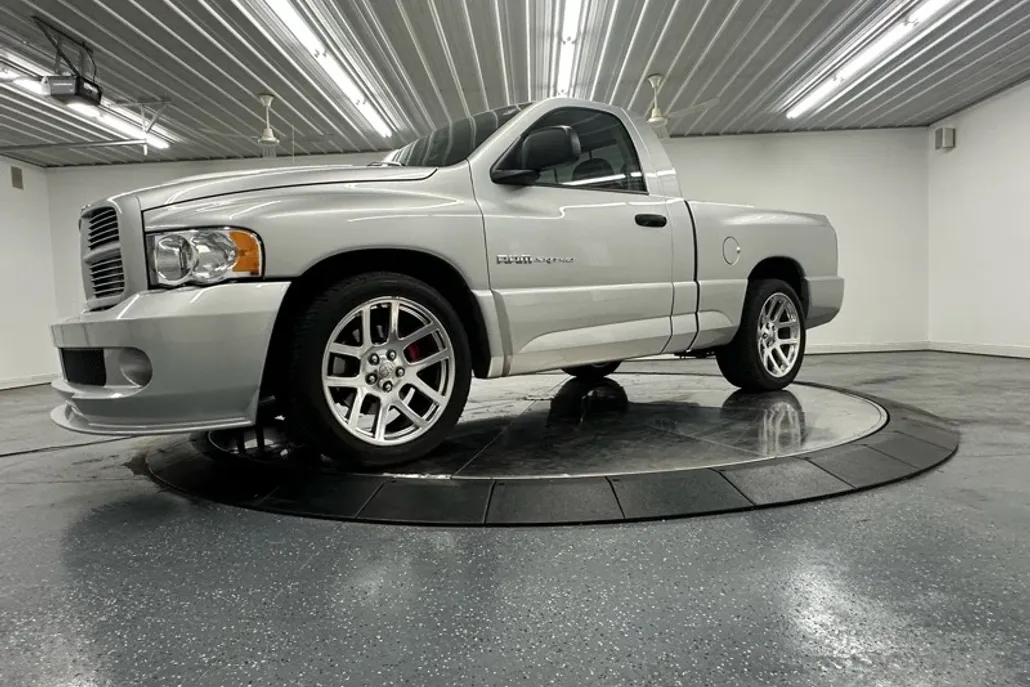 2004 Dodge Ram photo 1