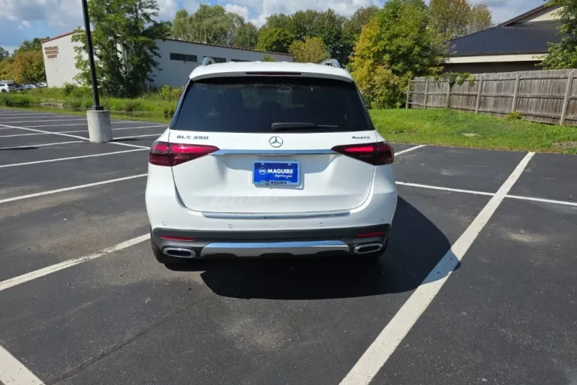 2024 Mercedes Benz GLE 350 4MATIC photo 1