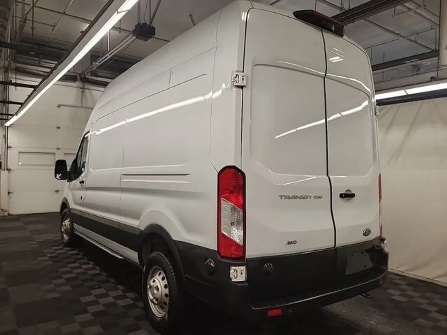 2024 Ford Transit photo 1