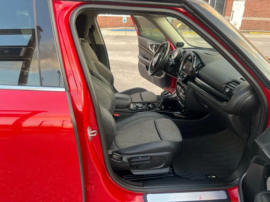 2016 Mini Clubman Base S photo 1