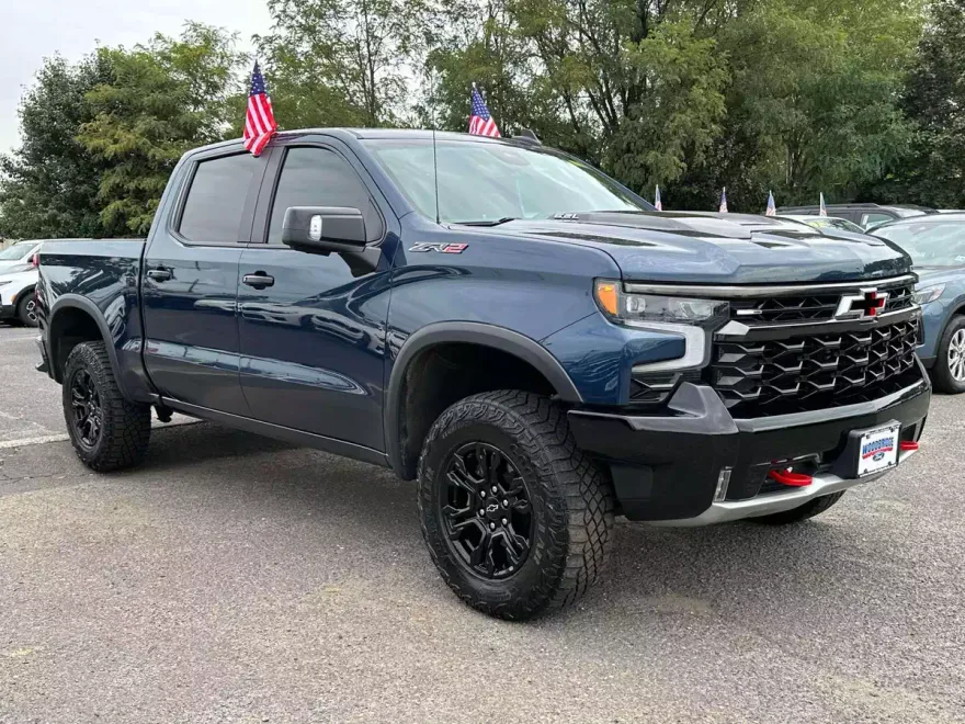 2023 Chevrolet Silverado 1500 ZR2 photo 1