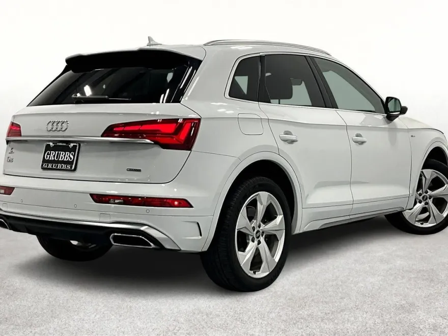 2022 Audi Q5 Premium 45 TFSI S line photo 1