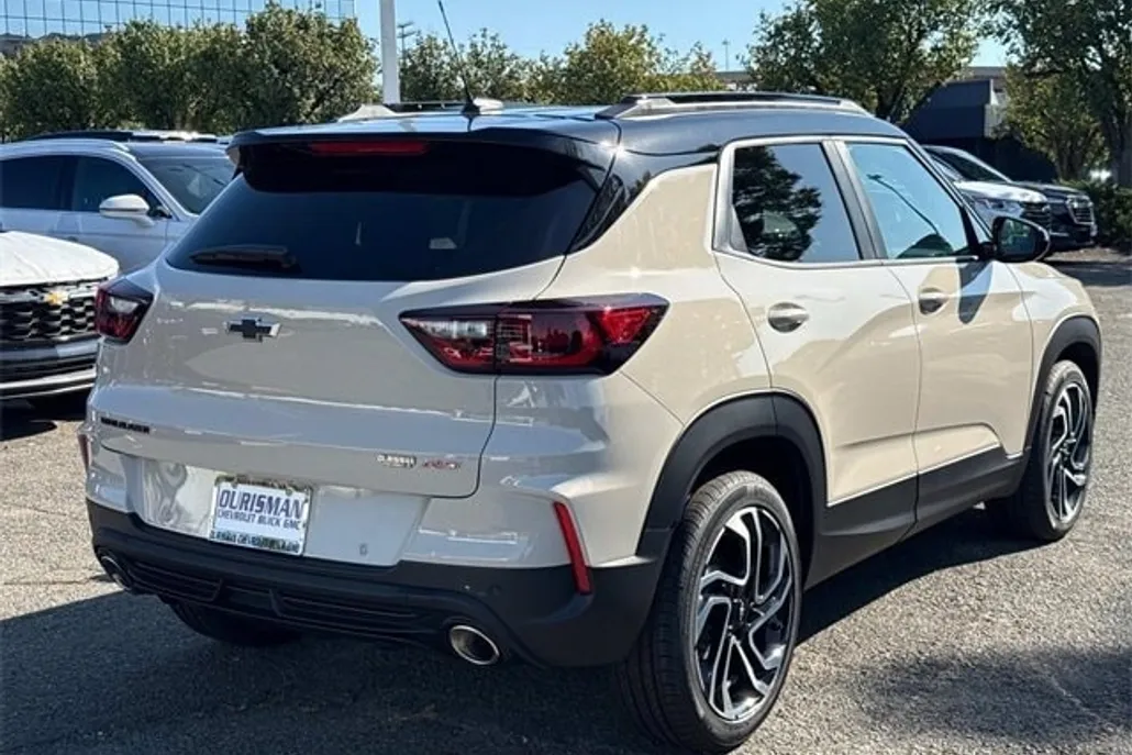 2026 Chevrolet Trailblazer RS photo 1
