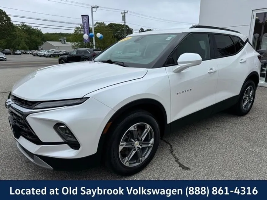 2023 Chevrolet Blazer 2LT photo 1