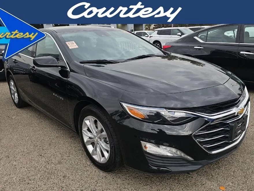 2023 Chevrolet Malibu 1LT photo 1