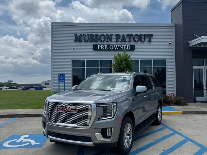 2023 Gmc Yukon XL Denali photo 1